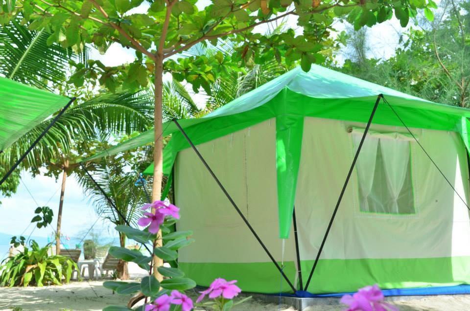 Koh Ngai Camping Restaurant @ Bar Eksteriør bilde